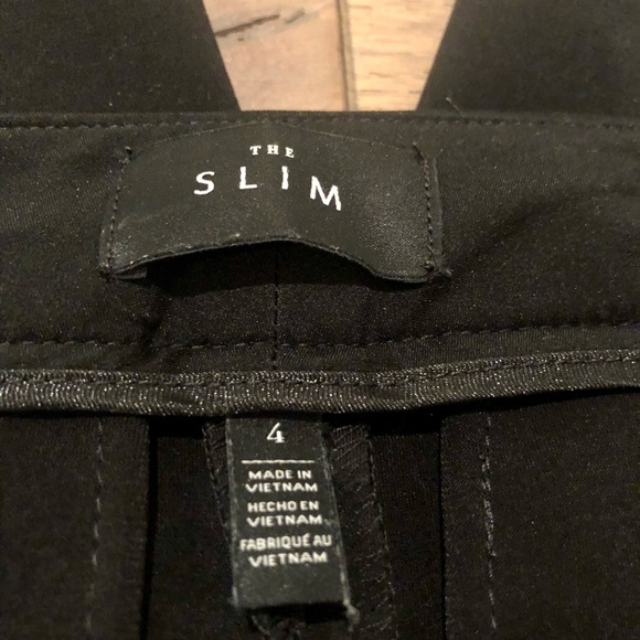 White House Black Market WHBM “The Slim” Dark Black Pants Slacks Size 4 - Picture 4 of 6